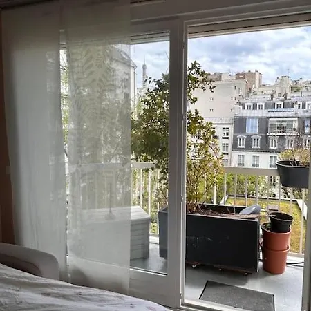 Appartamento Vue Tour Eiffel - Calme & Chic *